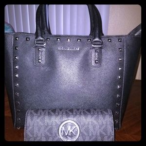 Michael Kors handbag and wallet